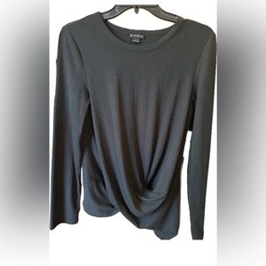 NEW New Direction Twist Front Top size Small